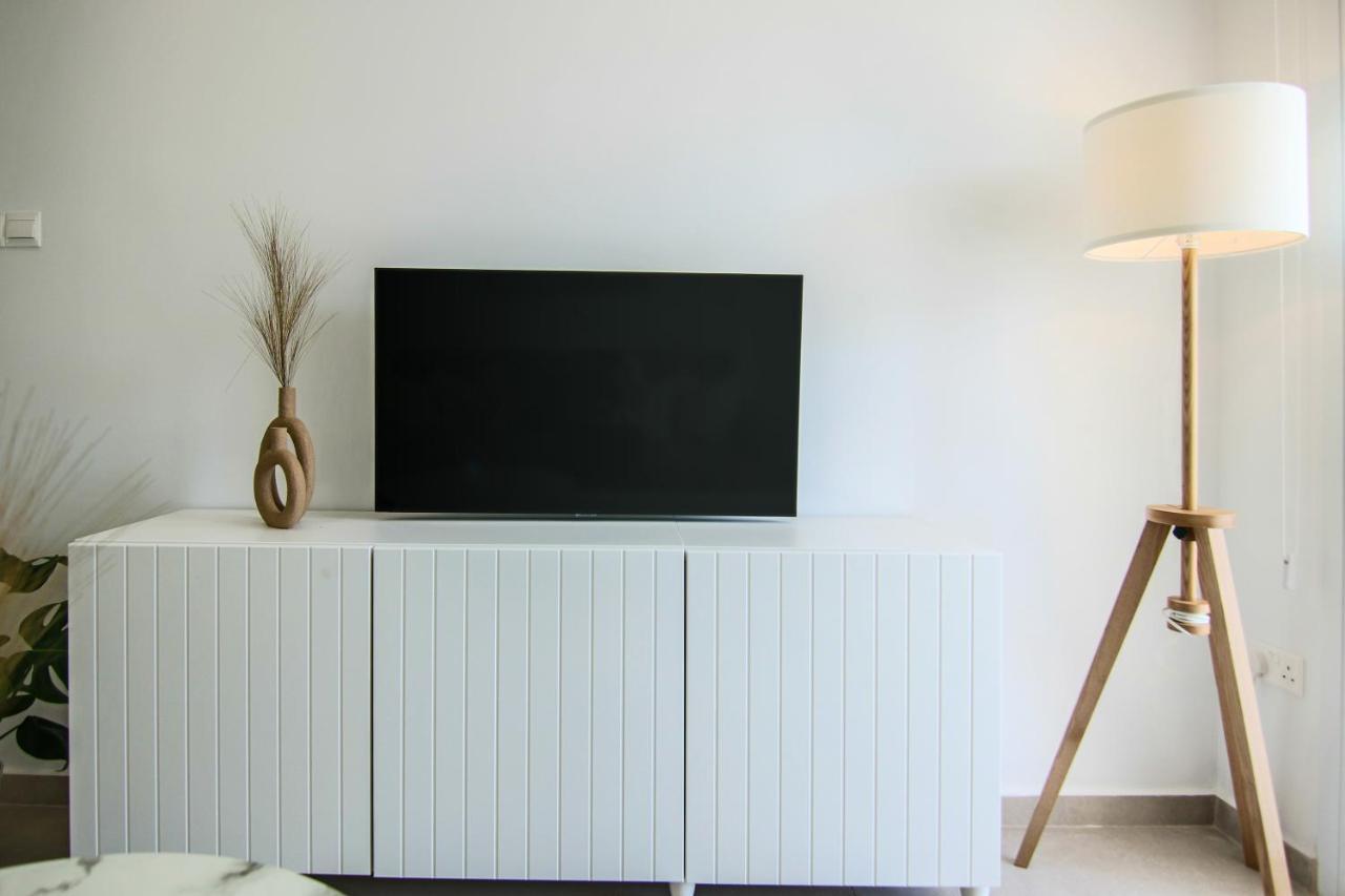 Appartamento Phaedrus Living: Seaview Luxury Flat Limnaria 114 Paphos Esterno foto